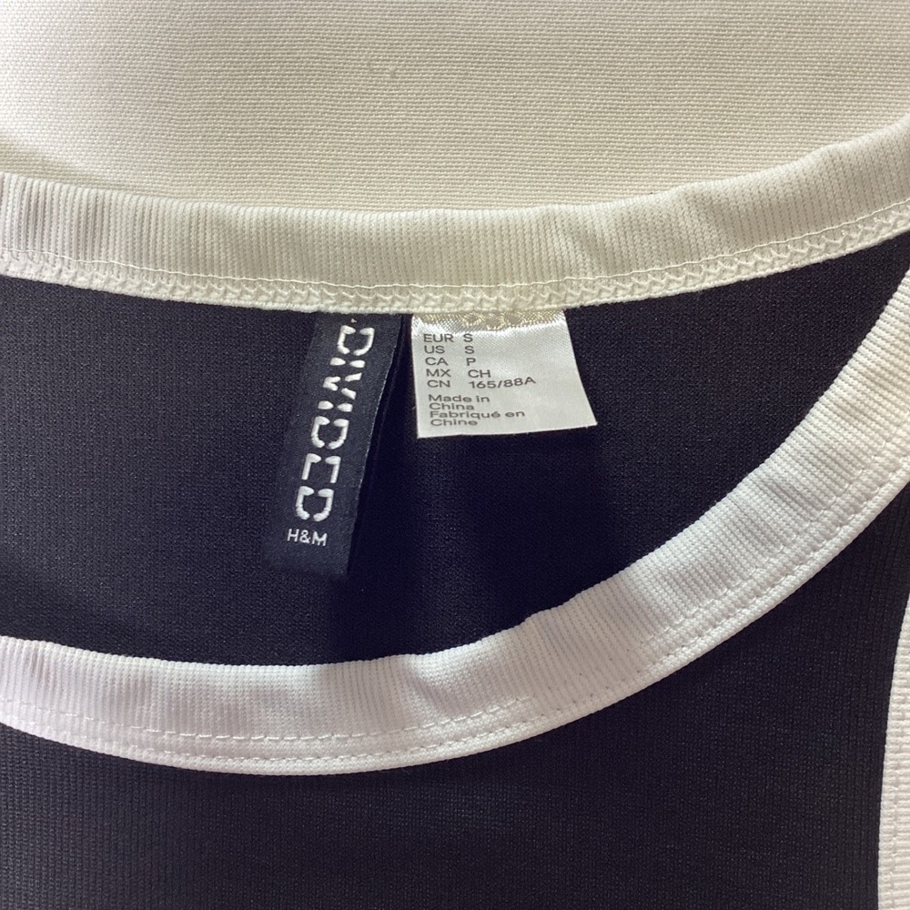 H&M Divided Racerback Women Tank Top Size Small Black White Contrast Trim - Picture 3 of 6